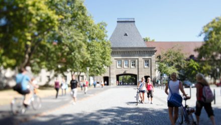 Haupteingang (Forum) des Uni-Campus Mainz